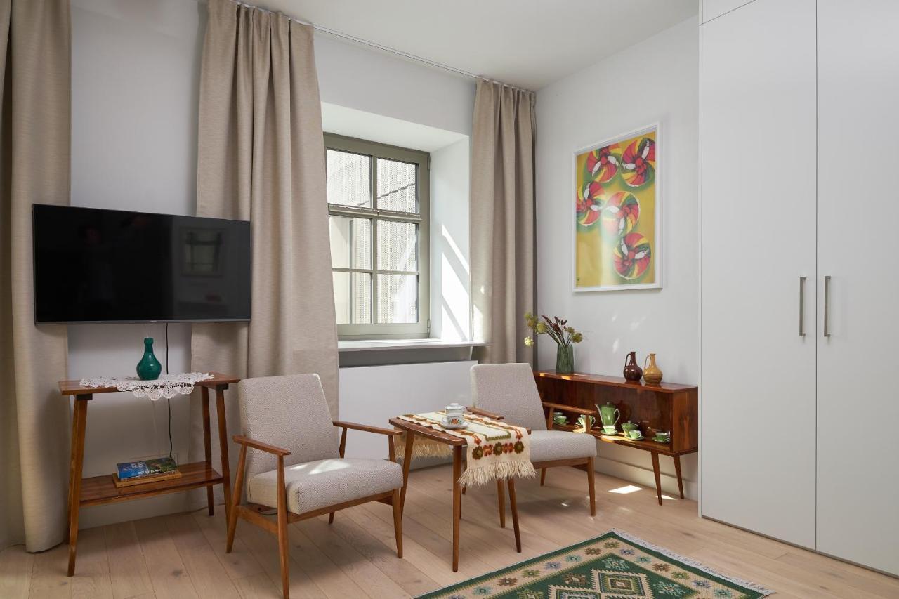 Apartament Maly Prl - Mlyn Maria - Art Apartments Wroclaw Dış mekan fotoğraf