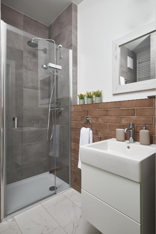 Apartament Maly Prl - Mlyn Maria - Art Apartments Wroclaw Dış mekan fotoğraf